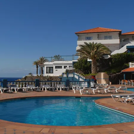 Royal Orchid Hotel 4*