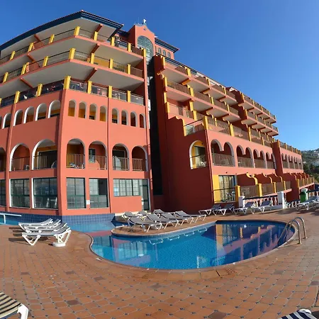 فندق Royal Orchid 4*