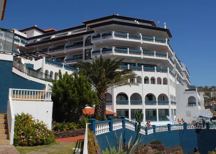 Royal Orchid 4* Caniço