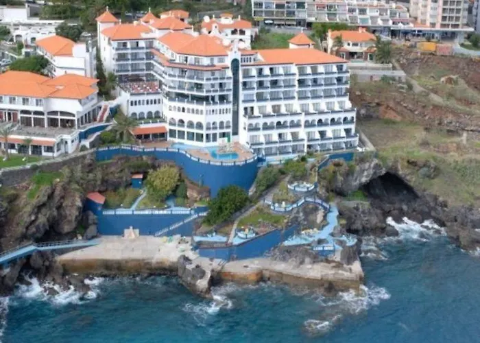 Hotel Royal Orchid 4*