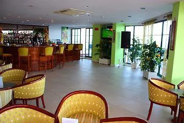 Royal Orchid Caniço