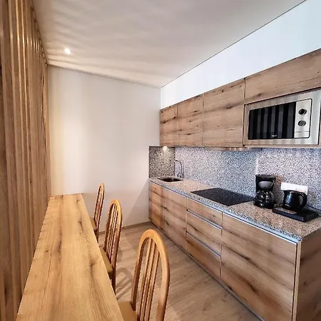 ロイヤル オーキッド 4*