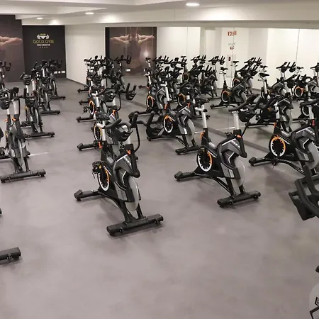 ロイヤル オーキッド ホテル 4*