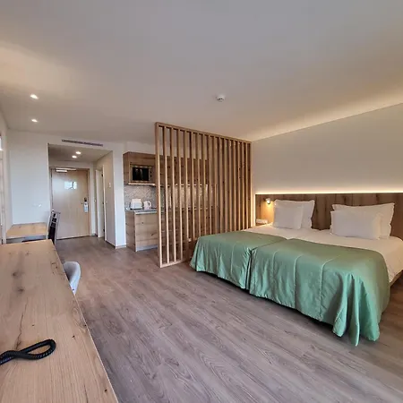 ホテル ロイヤル オーキッド