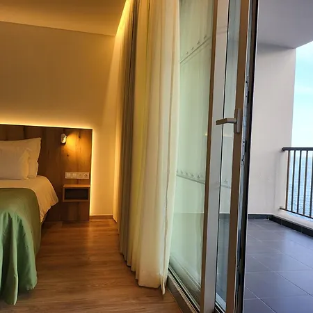 Hotel Royal Orchid 4*