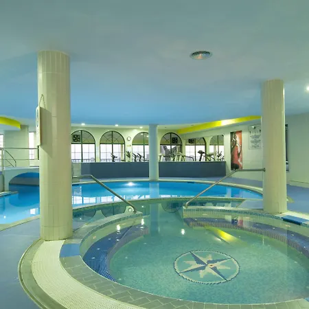 Royal Orchid 4*
