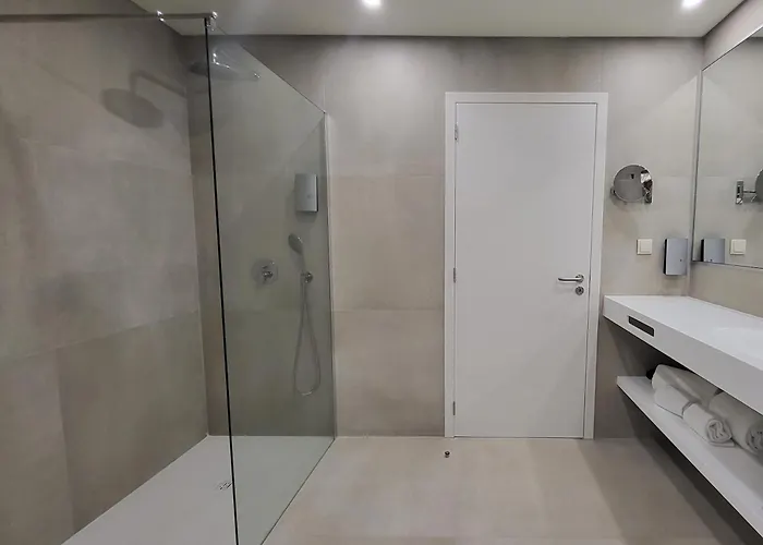 Royal Orchid 4* Caniço